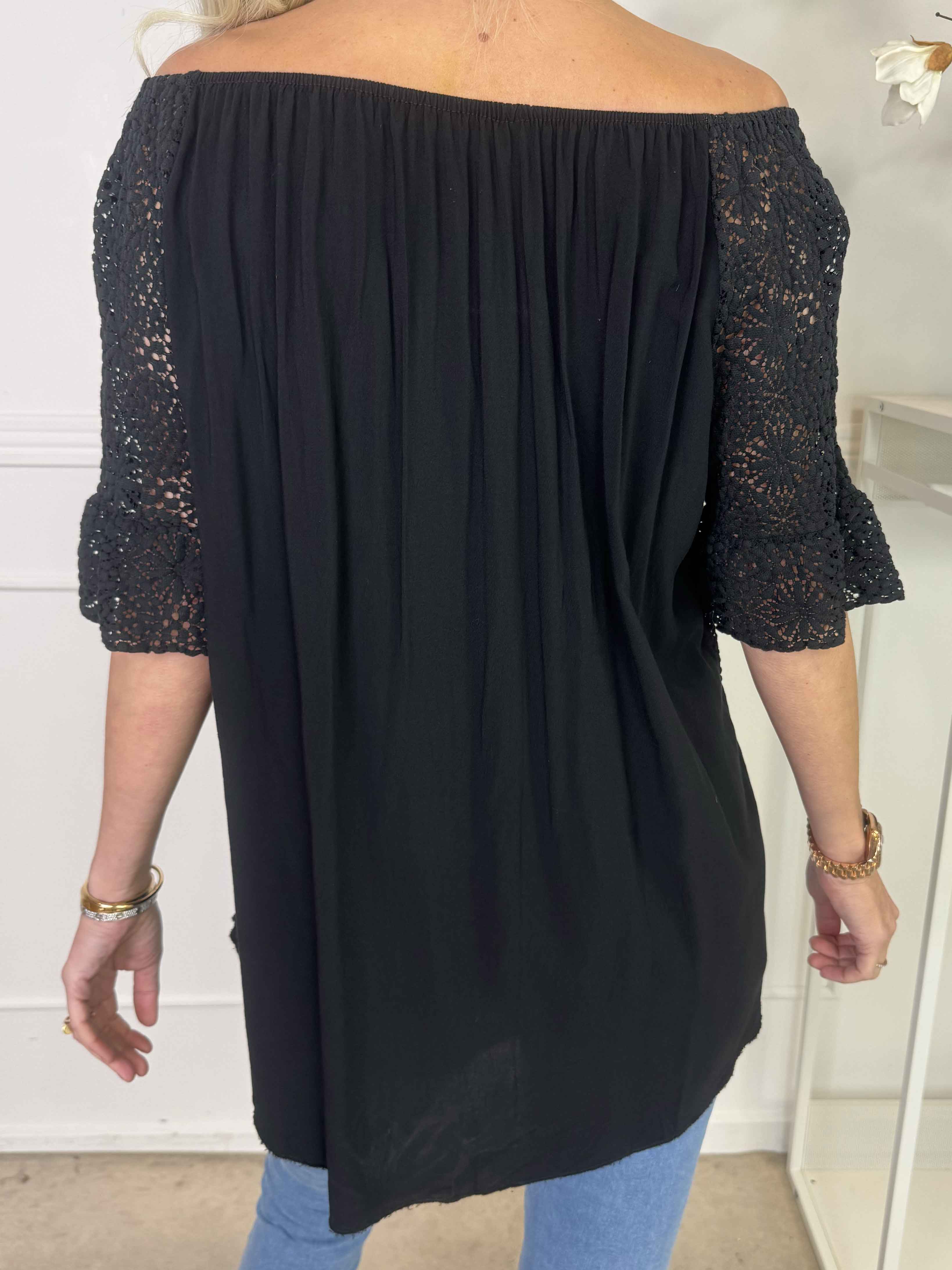 Elisa - Tunika i bomull med spets framtill och elastisk halsringning